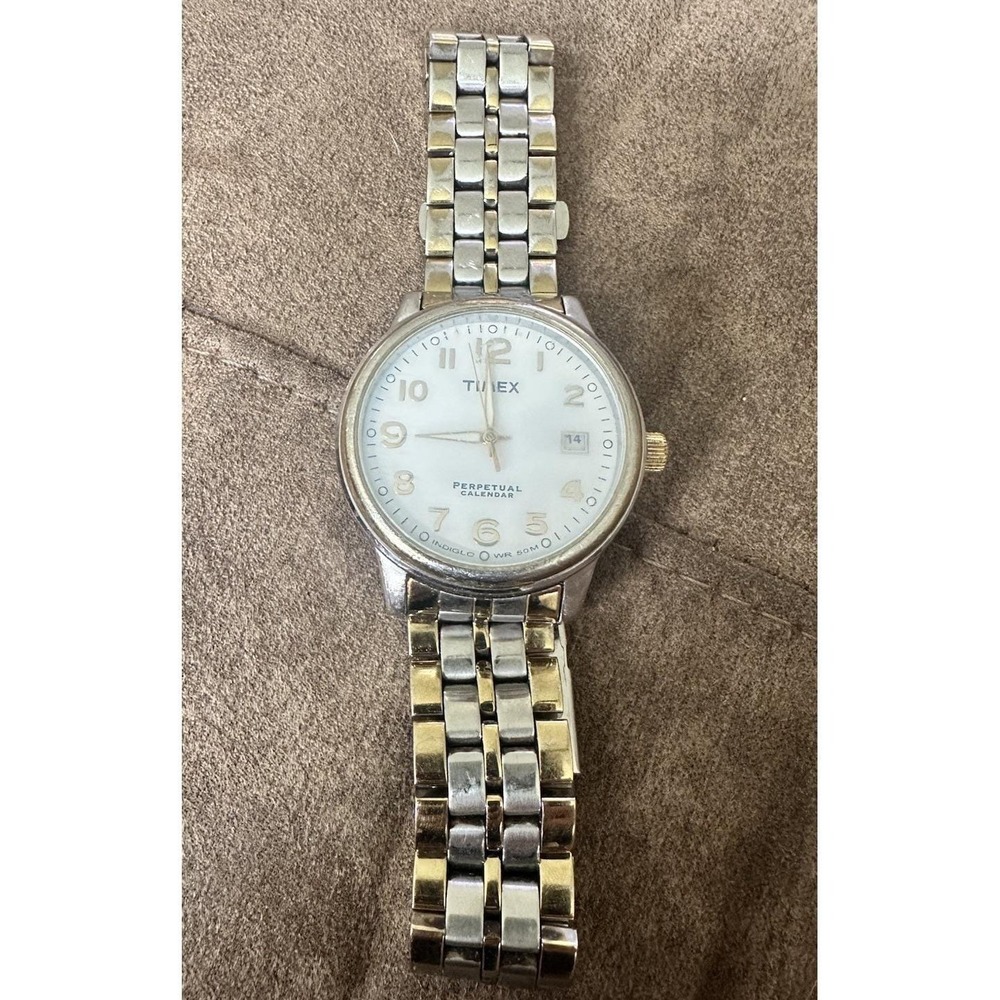 Timex Perpetual Watch Indiglo Wr 50m Needs Battery